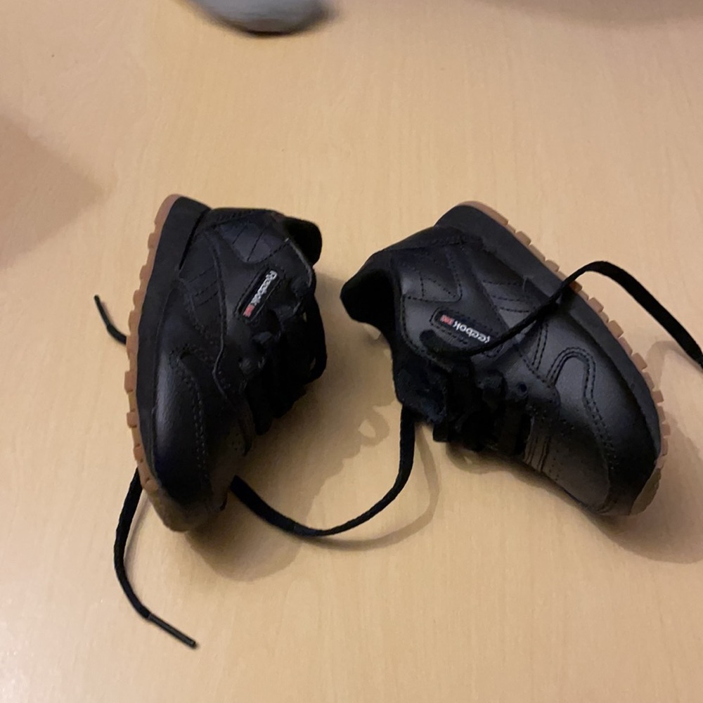 Toddler Reebok 6c - Picture 4 of 5